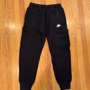 Men’s Nike cargo sweats size small